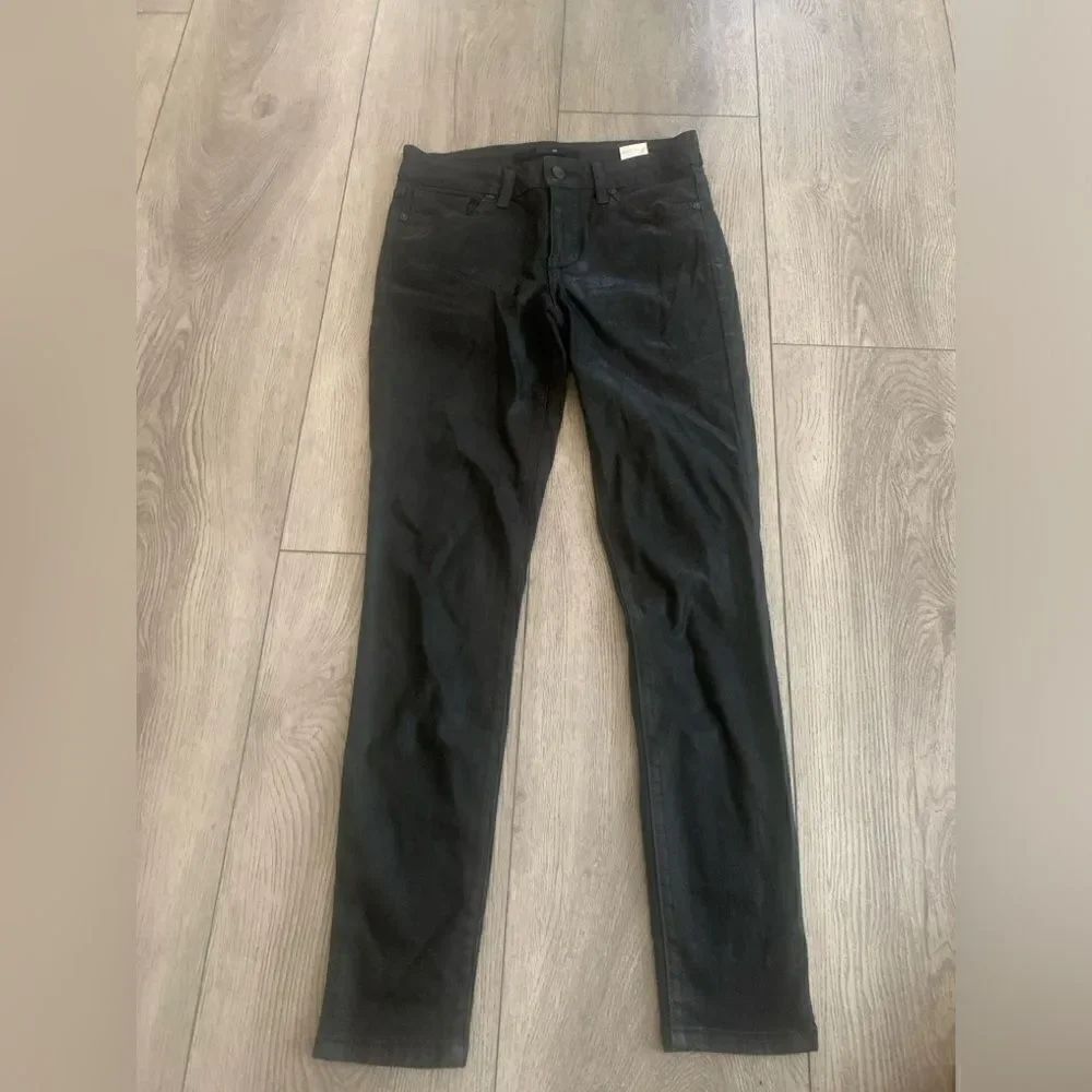 Joe’s woman’s pants in good condition